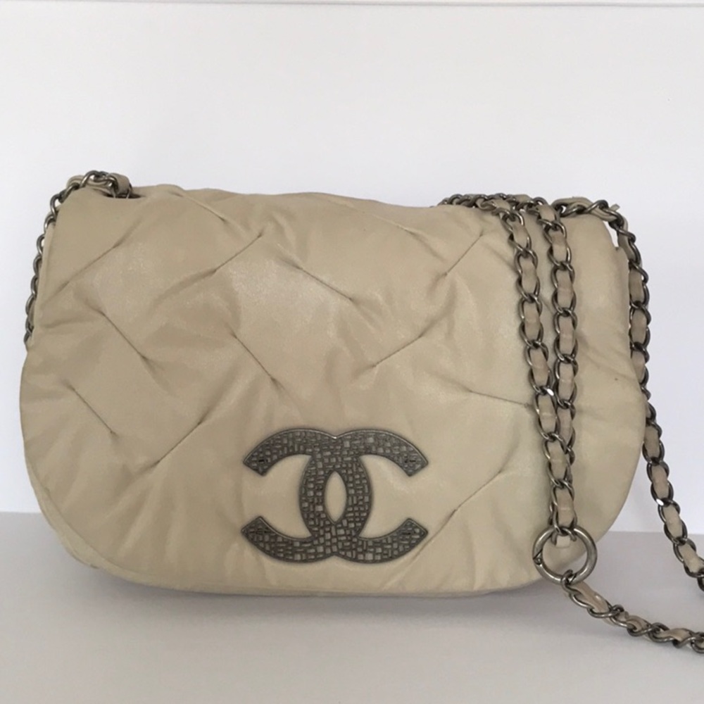 Chanel crossbody bag